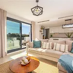 Apartmán Vivi Homes - Family Retreat - Terrace - Pool - Gym Estepona