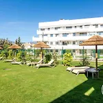Vivi Homes - Family Retreat - Terrace - Pool - Gym Estepona