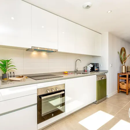 아파트 Vivi Homes - Family Retreat - Terrace - Pool - Gym