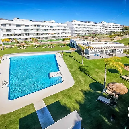 Apartament Vivi Homes - Family Retreat - Terrace - Pool - Gym *